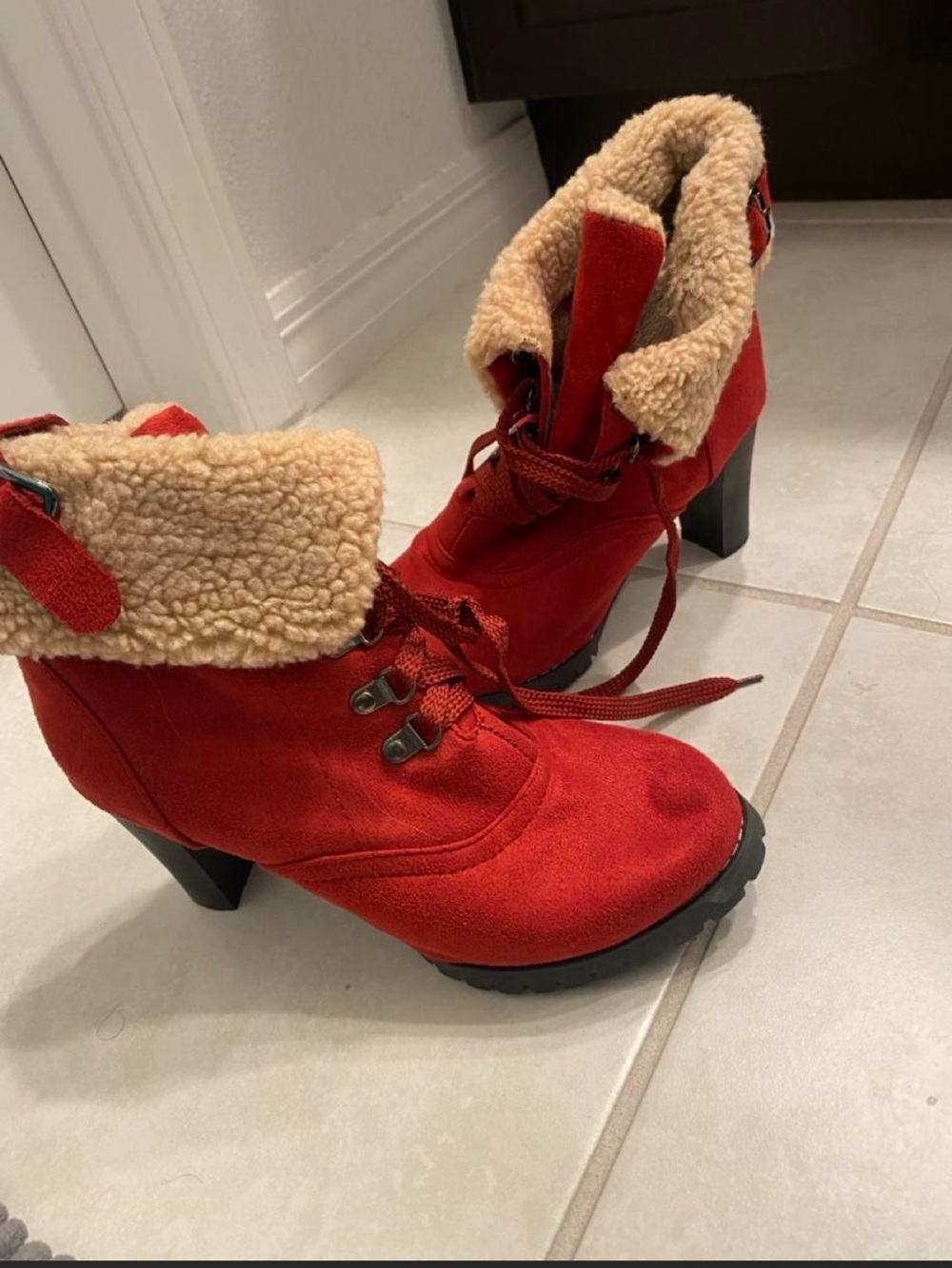 Women's Red Suede Fold-Over Shearling Lace-Up Booties